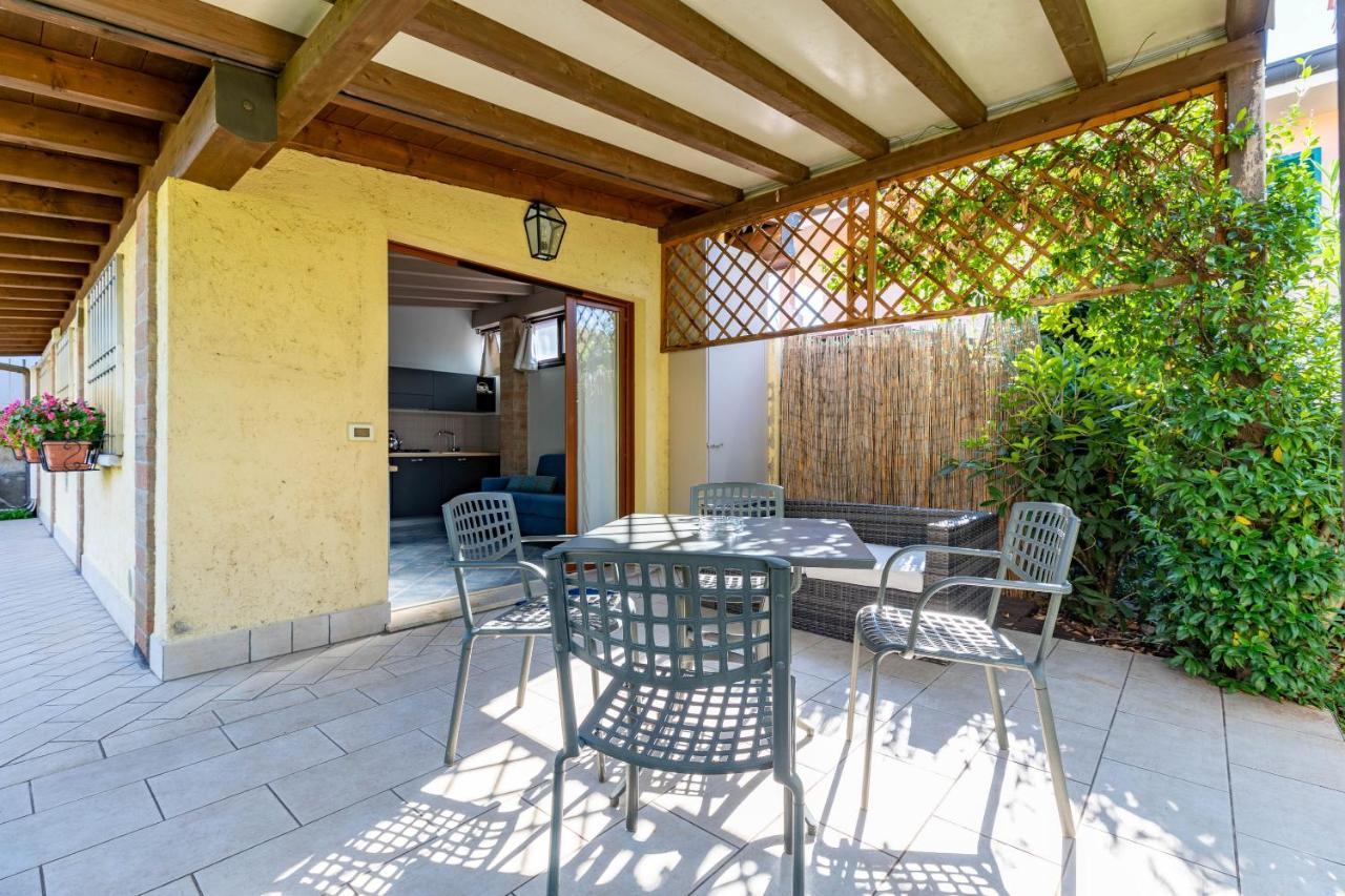 Residence Il Melograno มาแนร์บา เดล การ์ดา ภายนอก รูปภาพ