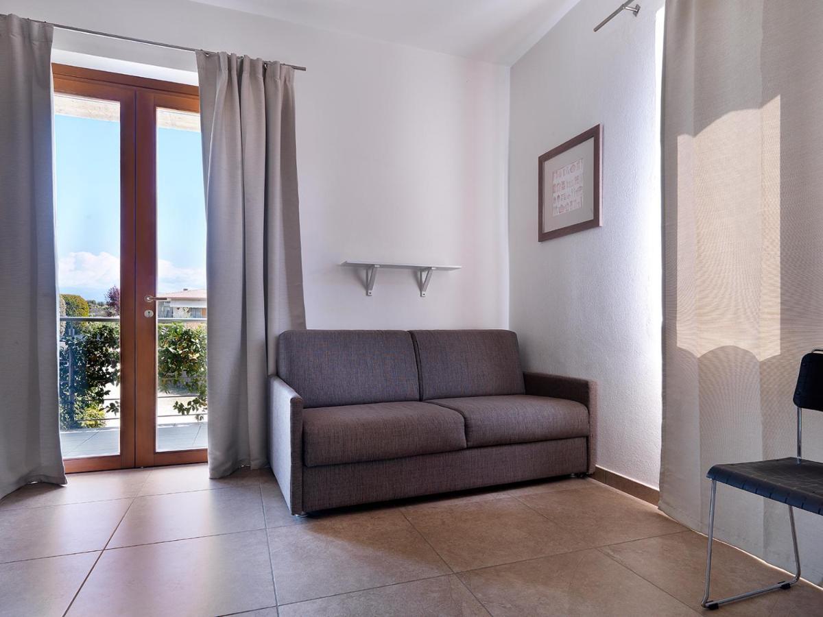 Residence Il Melograno มาแนร์บา เดล การ์ดา ภายนอก รูปภาพ