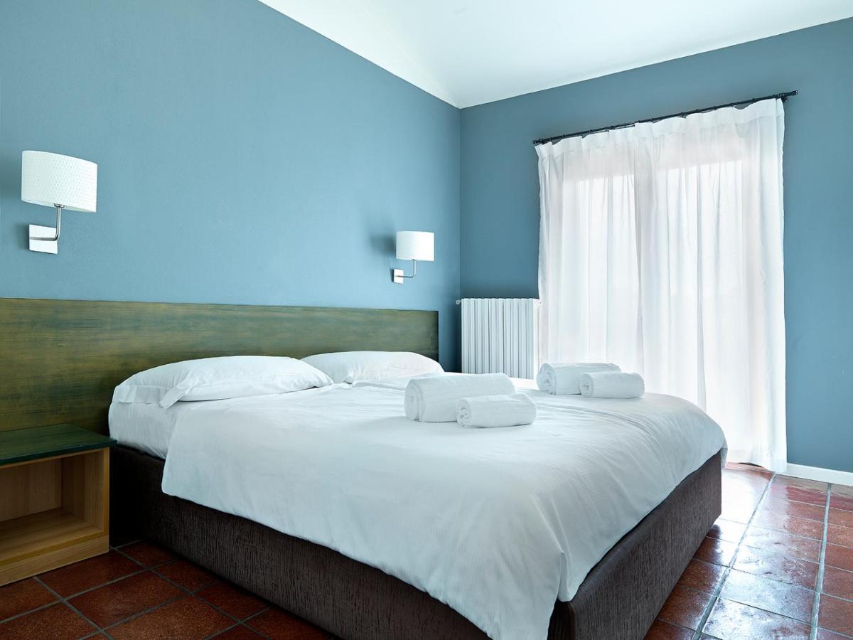 Residence Il Melograno มาแนร์บา เดล การ์ดา ภายนอก รูปภาพ