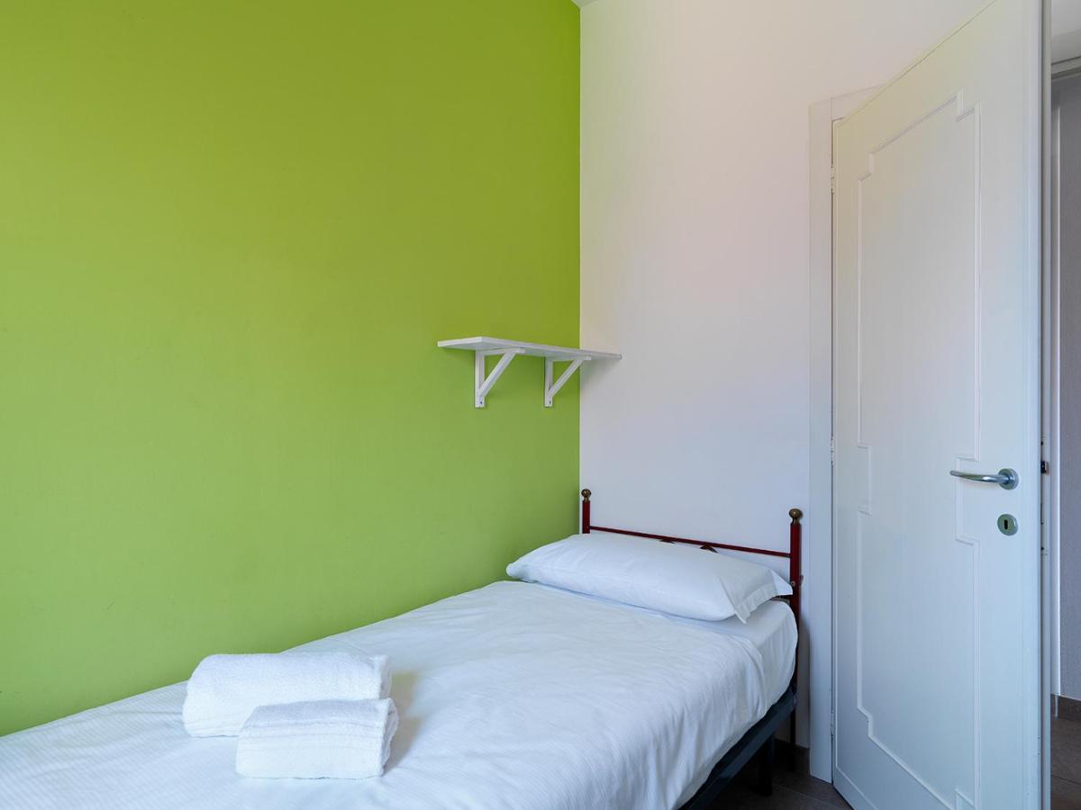 Residence Il Melograno มาแนร์บา เดล การ์ดา ภายนอก รูปภาพ