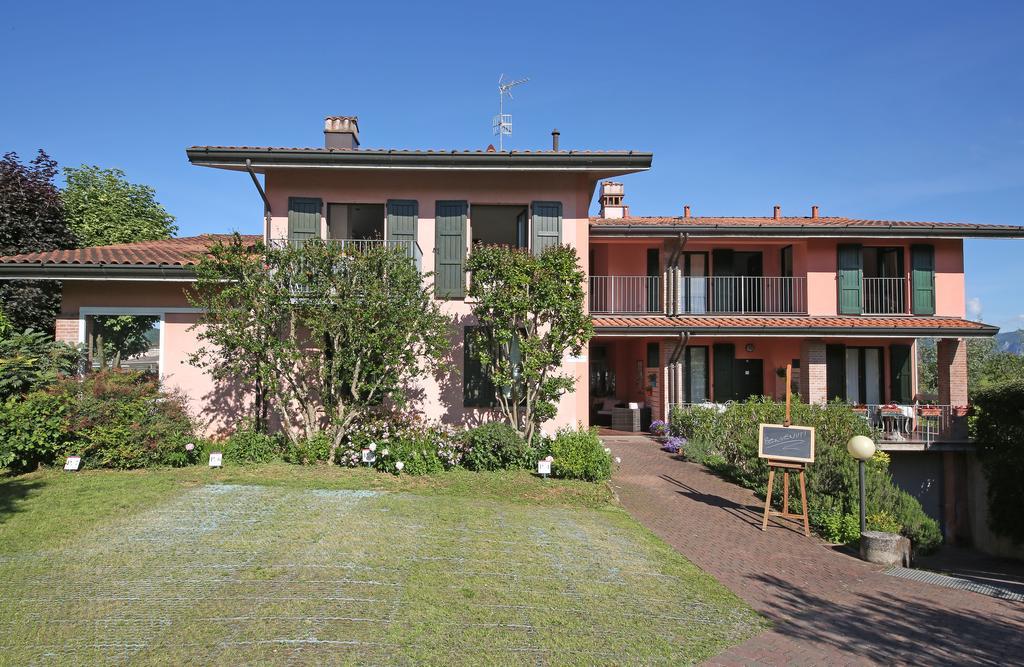 Residence Il Melograno มาแนร์บา เดล การ์ดา ภายนอก รูปภาพ